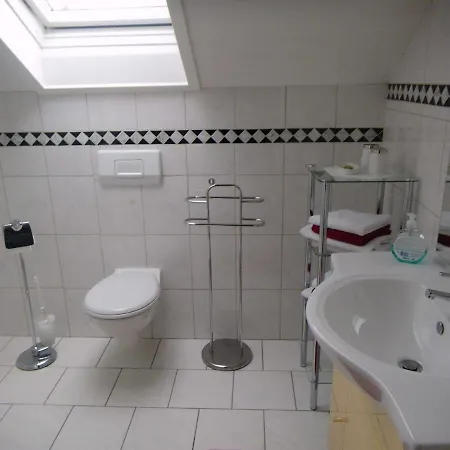 Caruso アパート ヨルク